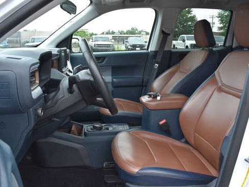 Certified 2022 Ford Maverick Lariat w/ Lariat Luxury Package FWD image 7