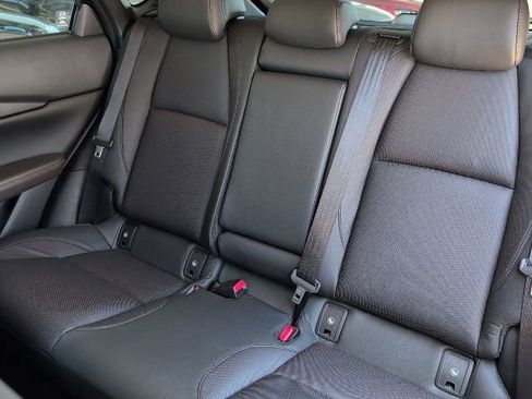 Used 2025 MAZDA CX-30 AWD 2.5 S w/ Premium Package image 14