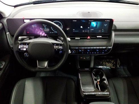 New 2026 Hyundai Ioniq 5 SEL image 3