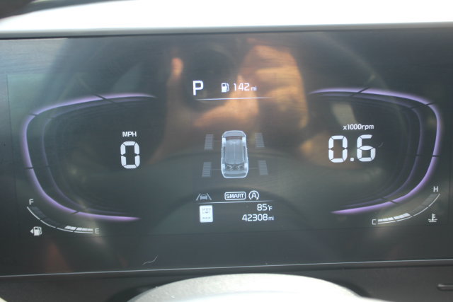 Used 2024 Kia Sportage EX AWD/4WD image 18