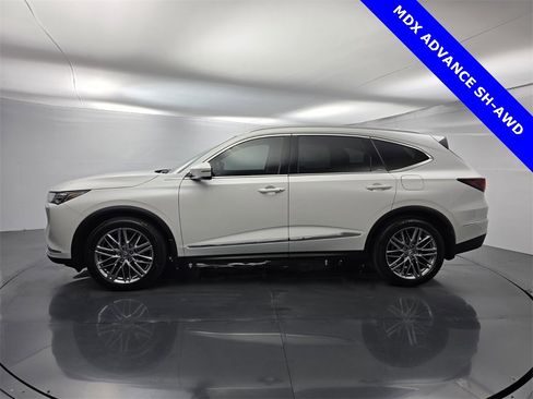 Used 2023 Acura MDX SH-AWD w/ Advance Package image 7