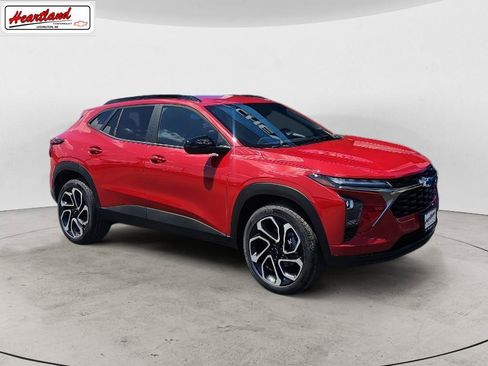 New 2026 Chevrolet Trax RS w/ Driver Confidence Package FWD image 1