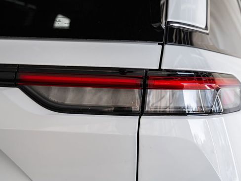 New 2025 Jeep Grand Cherokee Overland w/ Adv Protech Group III image 6