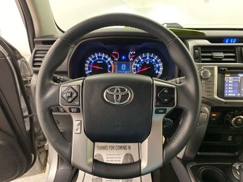 Used 2018 Toyota 4Runner SR5 image 18