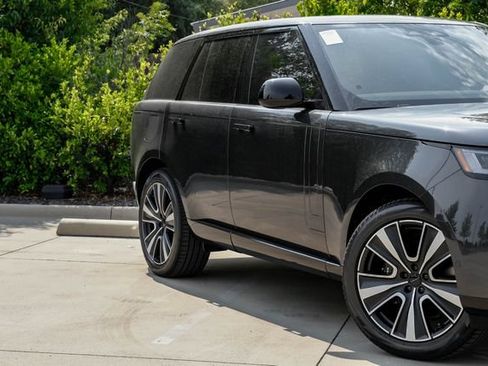 New 2026 Land Rover Range Rover SE AWD/4WD image 8