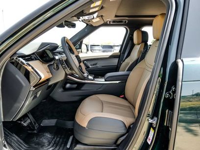 New 2026 Land Rover Range Rover Sport Dynamic SE