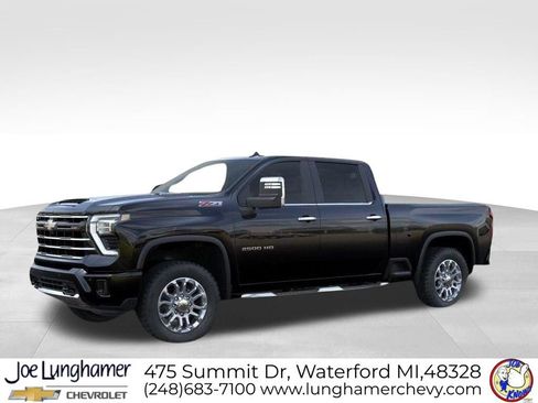 New 2026 Chevrolet Silverado 2500 LT w/ Z71 Chrome Sport Edition AWD/4WD image 2