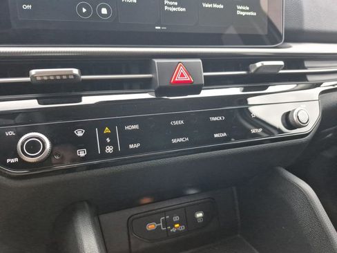 New 2026 Kia Sportage LX image 21