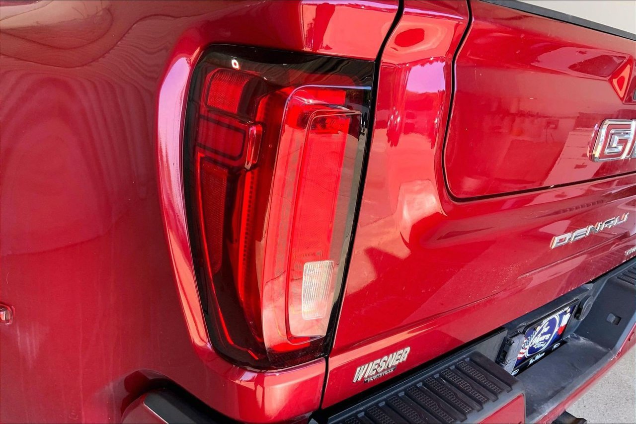 Used 2020 GMC Sierra 3500 Denali w/ Technology Package AWD/4WD image 13