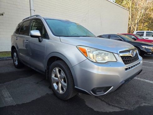 Used 2014 Subaru Forester 2.5i Premium w/ Popular Package #2 image 2