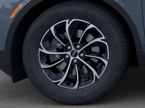 New 2026 Lincoln Nautilus Premier w/ Equipment Group 102A AWD/4WD image 19