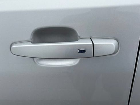 Used 2019 GMC Acadia SLT AWD/4WD image 25