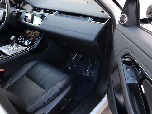 Used 2023 Land Rover Range Rover Evoque SE image 30