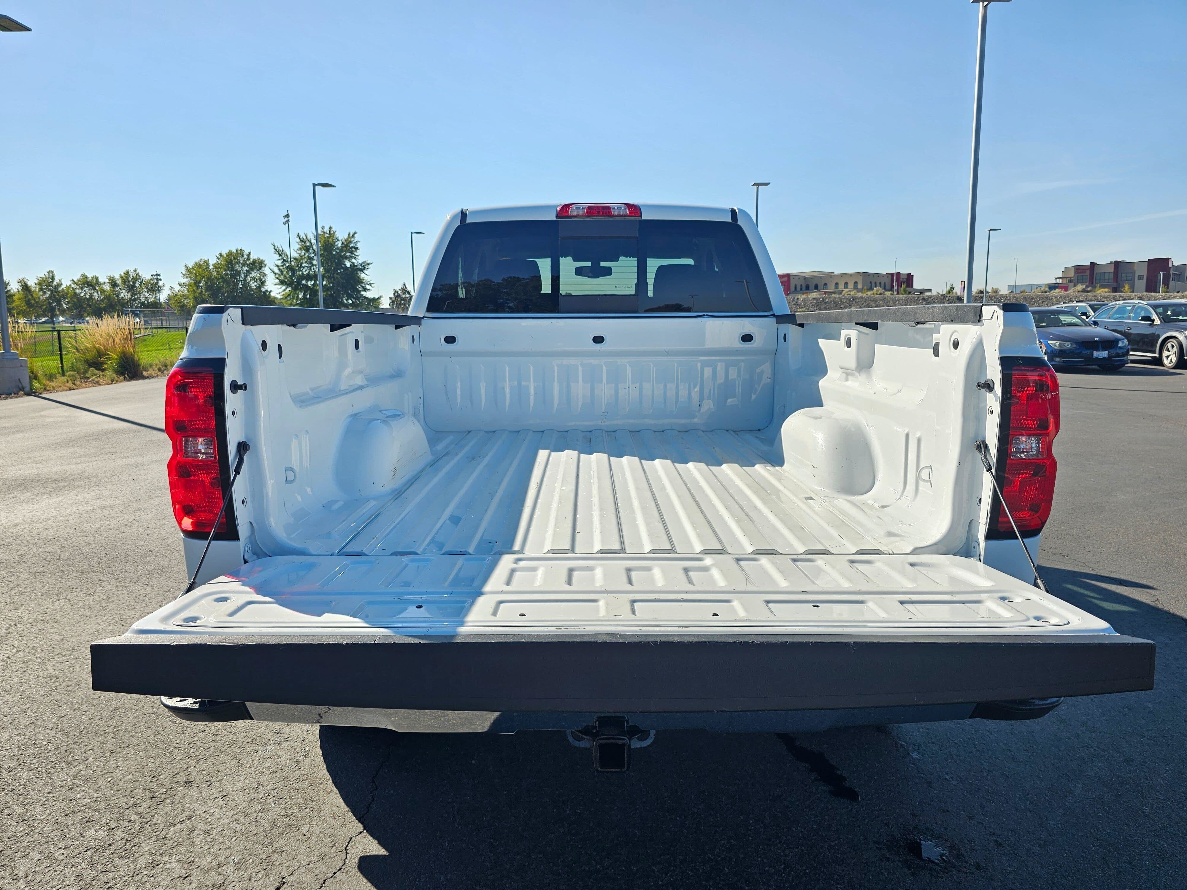 Used 2017 Chevrolet Silverado 1500 LT w/ All Star Edition AWD/4WD image 14