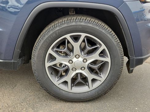 Used 2021 Jeep Grand Cherokee Limited w/ Luxury Group II image 7