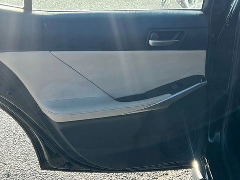 Used 2017 Lexus IS 200t F Sport image 10