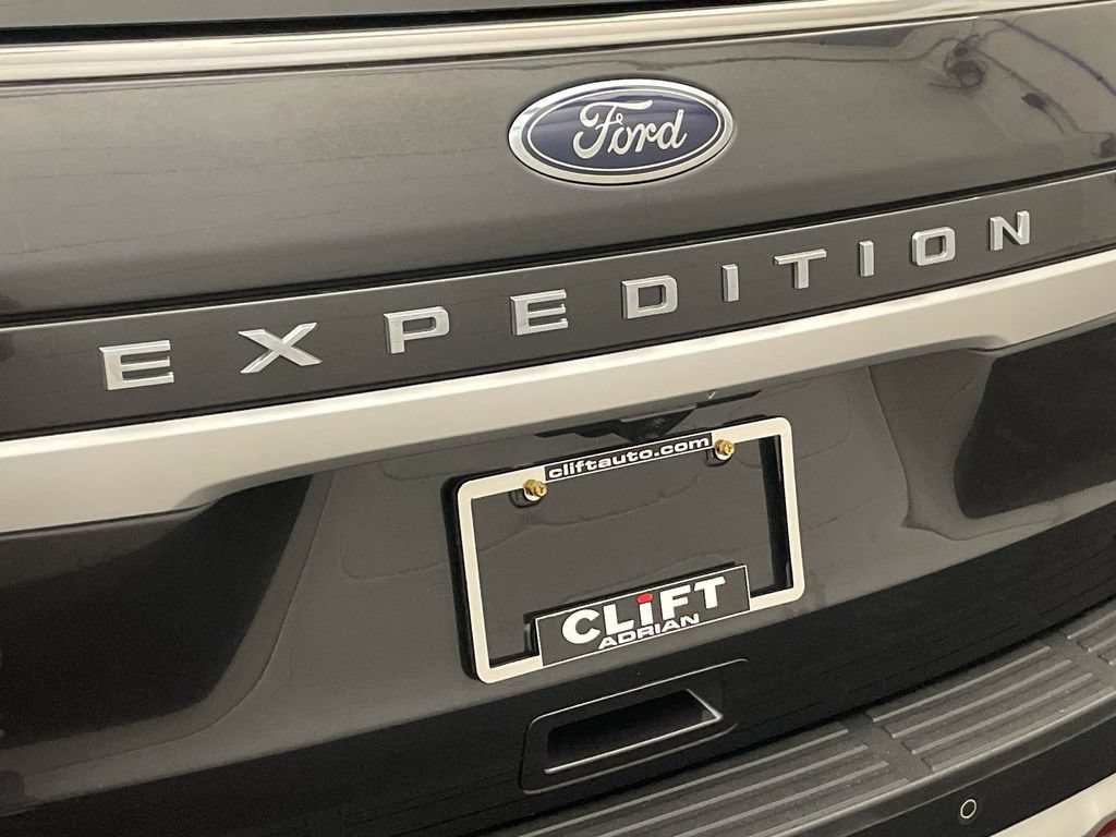 Used 2022 Ford Expedition Max XLT AWD/4WD image 25