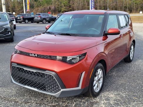 Used 2024 Kia Soul LX w/ Option Group 015 image 6