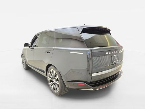 Used 2024 Land Rover Range Rover Long Wheelbase Autobiography AWD/4WD image 10