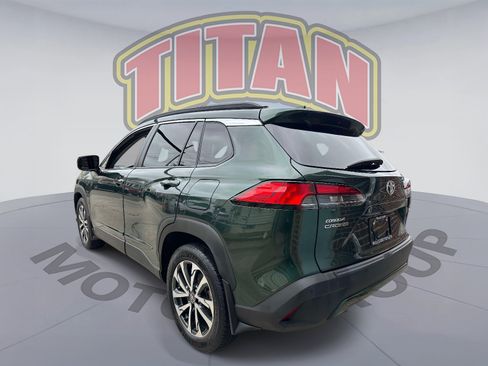 Used 2023 Toyota Corolla Cross XLE w/ Convenience Package AWD/4WD image 3
