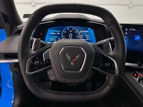 Used 2025 Chevrolet Corvette Stingray Preferred Conv w/ Z51 Performance Package image 25