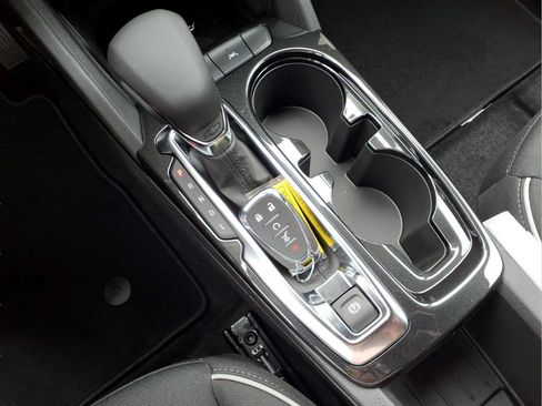 New 2026 Chevrolet TrailBlazer LT w/ Convenience Package FWD image 13