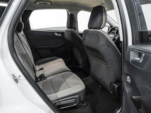 Used 2021 Ford Escape SE FWD image 39