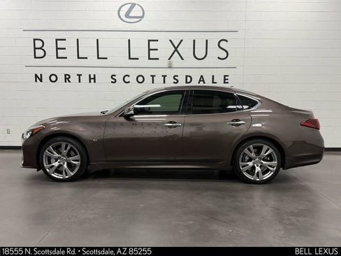 Used 2016 INFINITI Q70 3.7 w/ Sport Package image 8