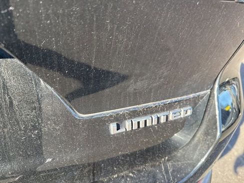 Used 2023 Jeep Grand Cherokee L Limited image 18