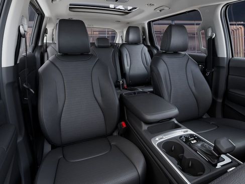 New 2026 Kia Carnival SX Prestige FWD image 15