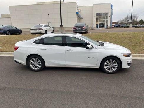 Used 2024 Chevrolet Malibu LT image 4