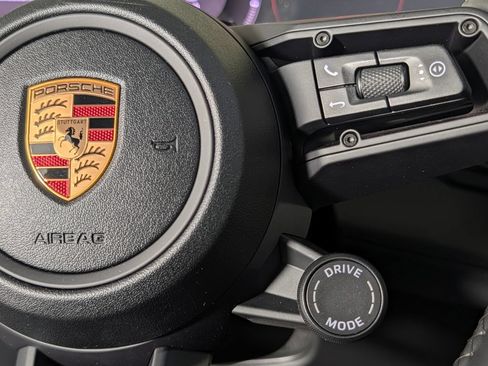 New 2026 Porsche Cayenne Electric AWD/4WD image 40