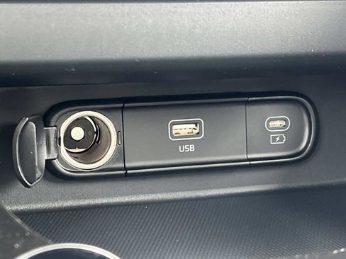 New 2026 Kia Seltos S image 30