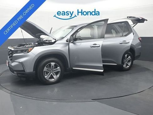 Certified 2025 Honda Pilot EX-L image 37