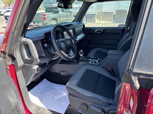 New 2025 Ford Bronco Big Bend AWD/4WD image 17
