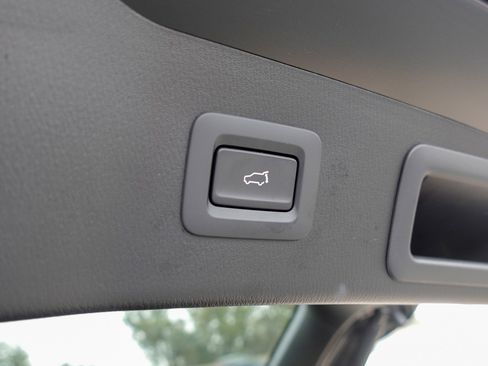 Certified 2025 MAZDA CX-5 AWD 2.5 S w/ Preferred Package image 25