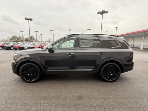 Used 2023 Kia Telluride EX X-Line image 5