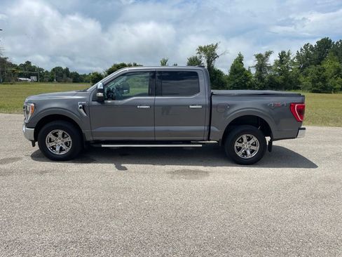 Used 2022 Ford F150 XLT w/ Equipment Group 302A High AWD/4WD image 2