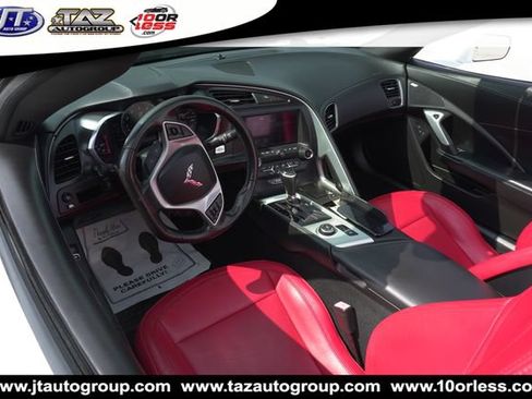 Used 2019 Chevrolet Corvette Stingray Convertible w/ Carbon Flash Badge Package RWD image 14