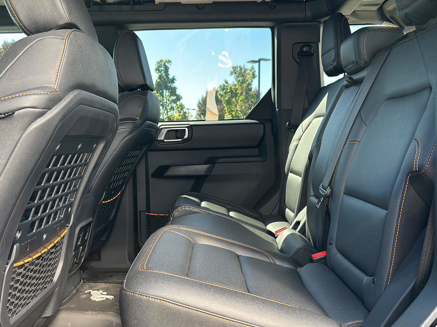 Used 2024 Ford Bronco Badlands AWD/4WD image 24