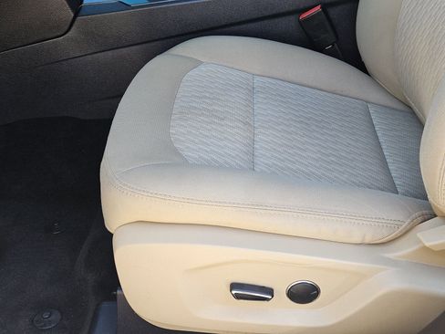 Used 2016 Ford Explorer FWD image 27