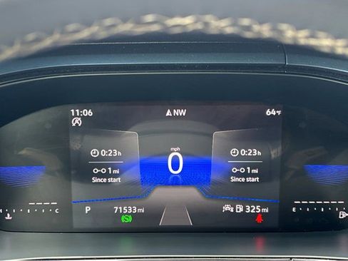 Used 2024 Volkswagen Taos SE FWD image 5
