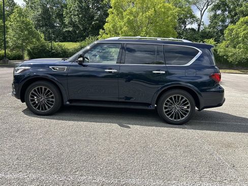 Used 2024 INFINITI QX80 Sensory AWD/4WD image 4