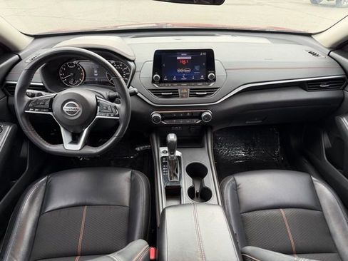 Used 2021 Nissan Altima 2.5 SR image 30