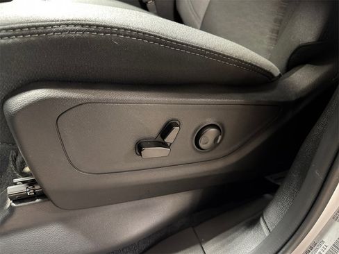 Used 2025 RAM 1500 Big Horn image 13