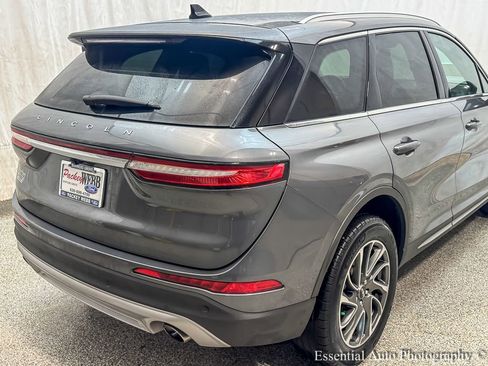 Used 2021 Lincoln Corsair AWD w/ Equipment Group 101A image 8