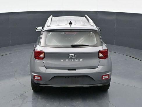 Used 2020 Hyundai Venue SEL w/ Convenience + Premium Package FWD image 29