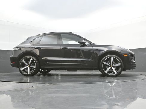 New 2026 Porsche Macan AWD/4WD image 32