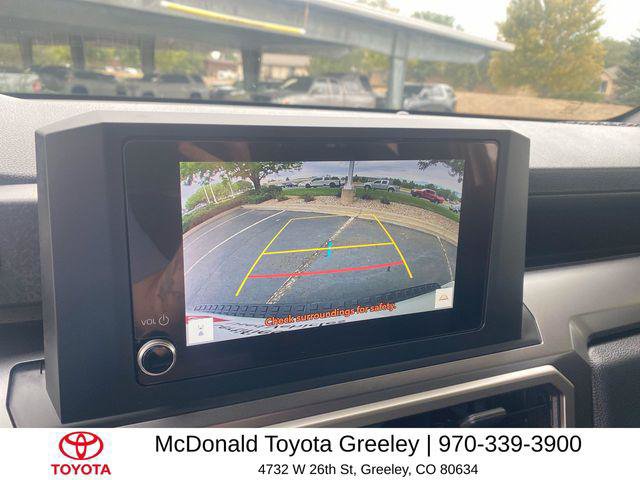 Certified 2025 Toyota 4Runner SR5 AWD/4WD image 17