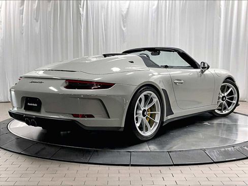 Used 2019 Porsche 911 Speedster image 10